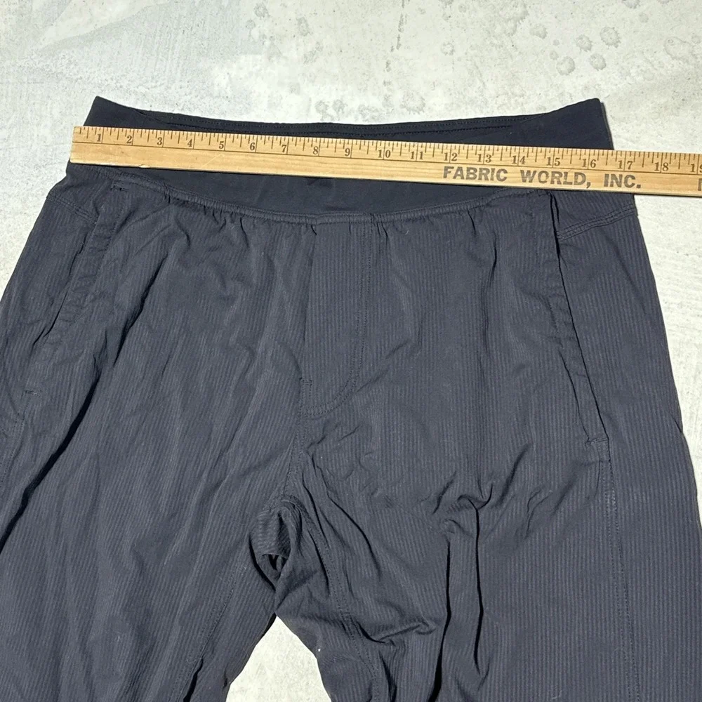 Lululemon Pants Men's XL Dance Studio Lined Black Technical Stretch Zip Pocket - Picture 5 of 11